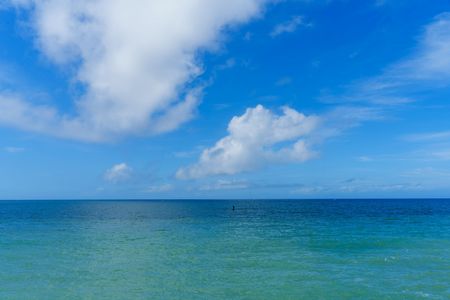 空も海も心も晴れ晴れ