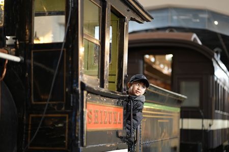 蒸気機関車運転してる風　の　小1