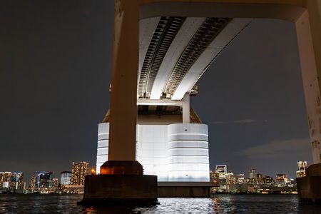 レインボーブリッジのヘソ