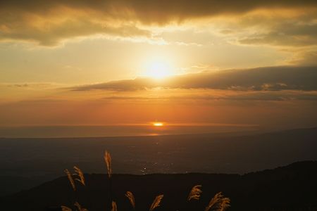 杓子峠から観た夕日