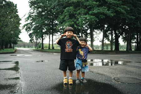 みて、びょ〜ん