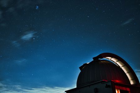 すばるを見上げて