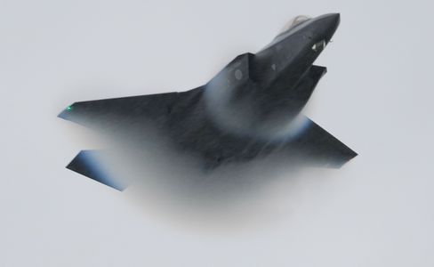 雨の中のベイパーコーン