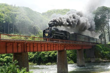 静かなる森と川のせせらぎより迫りくる黒き轟音を初体験