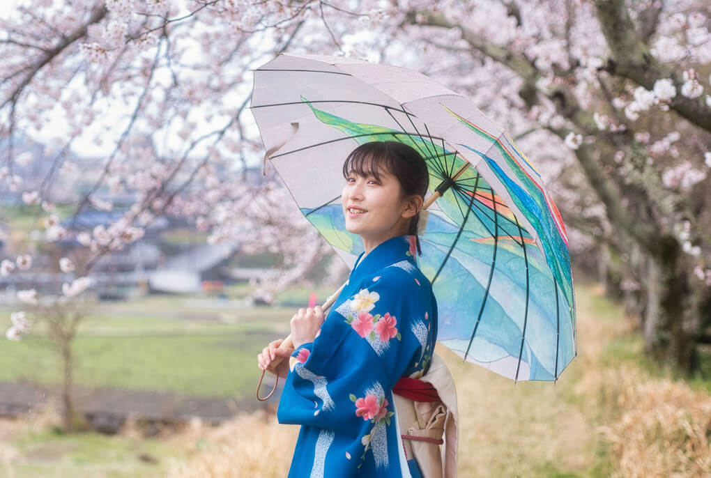 『雨の中でもこの桜を見れば笑顔になる』レインメーカーさん