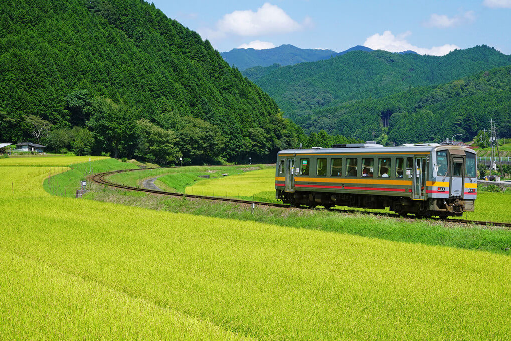 『ローカル線紀行　～因美線　稲穂を駆ける～』BEAVERさんさん