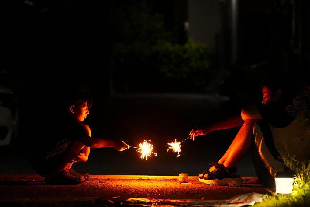 『花火』まなんさん