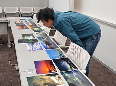 審査会の様子【並木 隆】