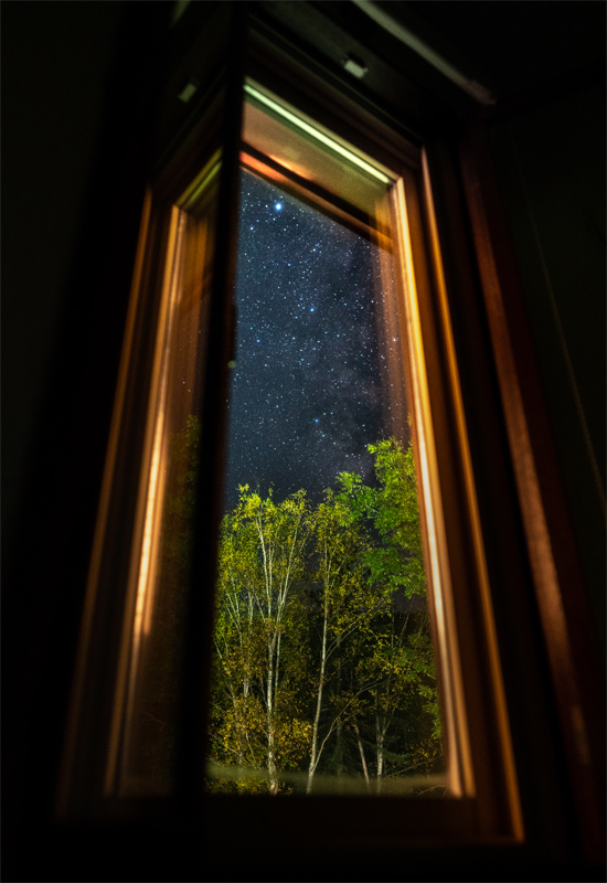 トマムのペンションの窓から見上げた満天の星空